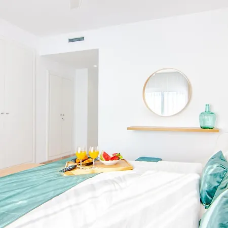 Holiday home Luxury Townhouse With Panoramic Sea View *
