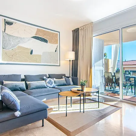 Luxury Townhouse With Panoramic Sea View Holiday home