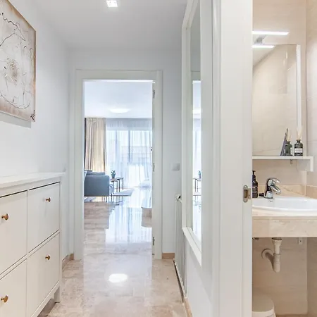 Dom wakacyjny Luxury Townhouse With Panoramic Sea View